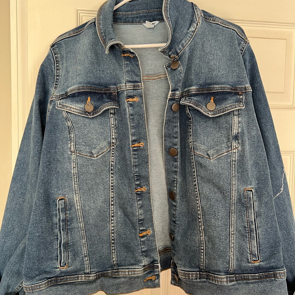 Women’s jean jacket 0X